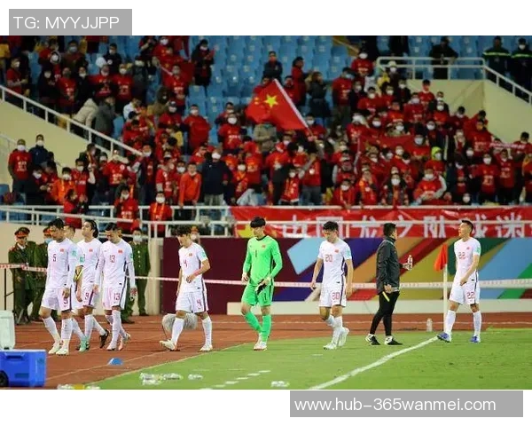 足球角旗高度的标准与影响因素分析及其在比赛中的重要性探讨